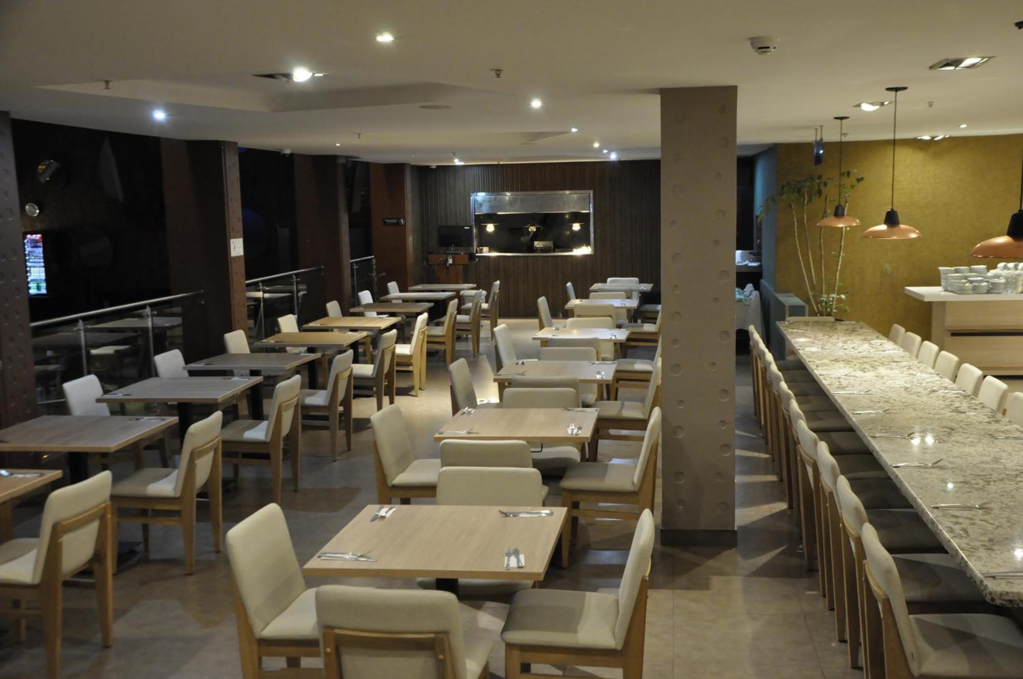Hotel Grand Park Bogota Exterior photo